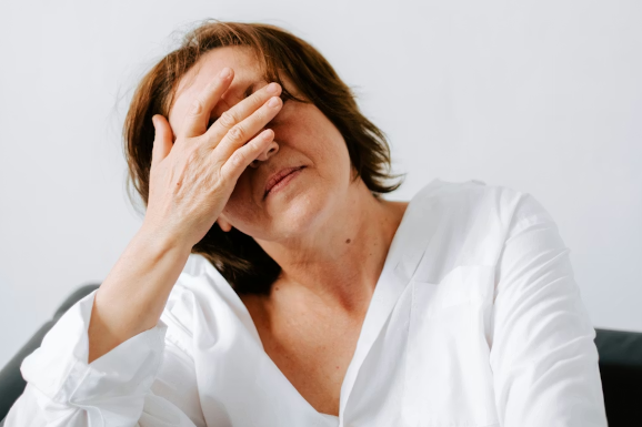 Menopausia: la dieta vegana que reduce sofocos y ayuda a perder peso